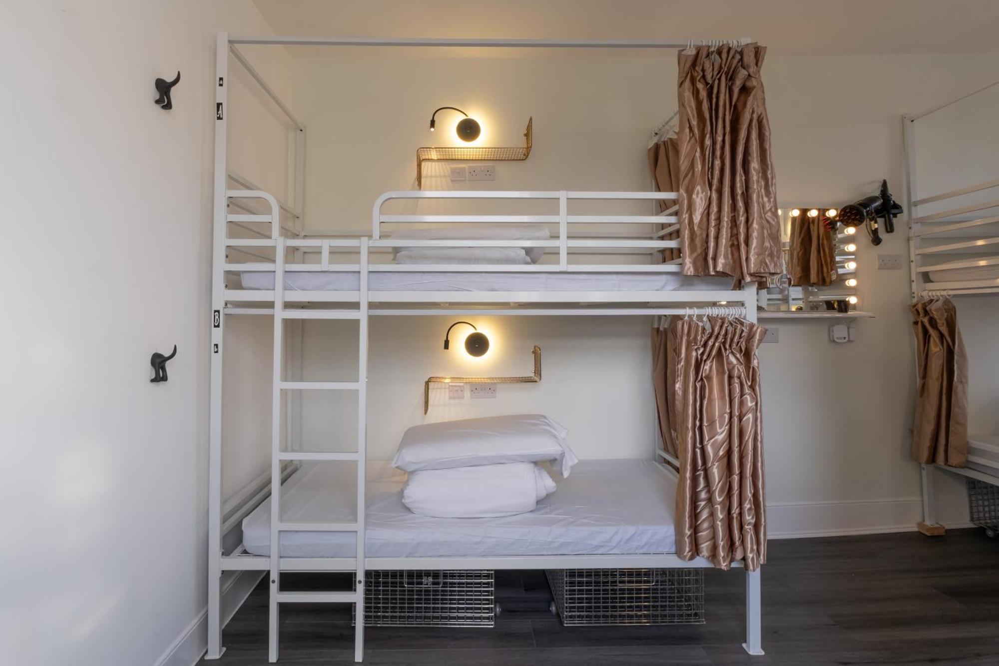 Book A Bed Hostels London Eksteriør bilde
